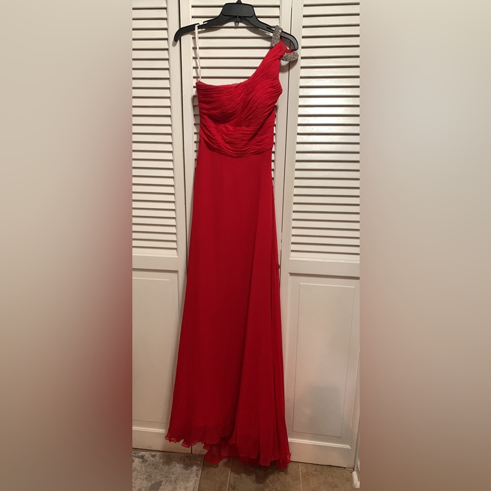 Prom/pageant dress red size 2